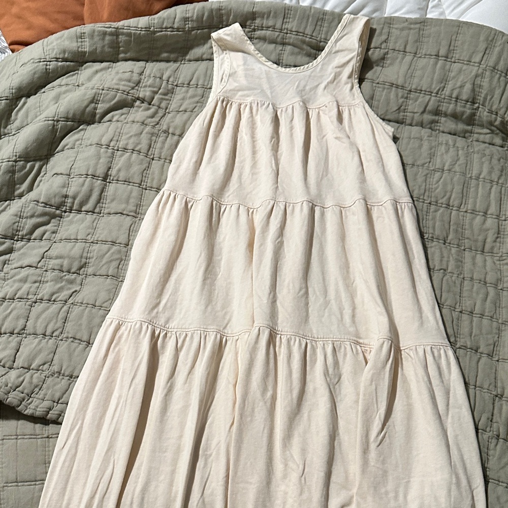 Everlane Cream Tiered Midi Dress